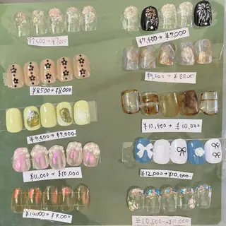 ネイル S LOUNGE NAIL所属・パーツたくさん🍓 SUMIのネイルデザイン