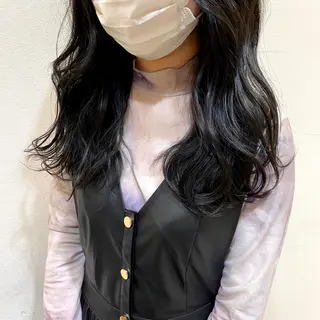 ロング カラー Nanaha /レイヤーカットのヘアスタイル