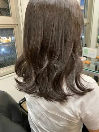 カラー や ぎ /神戸美容室 /顔まわりレイヤーのヘアスタイル