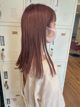 セミロング カラー 戸丸 絵夢のヘアスタイル