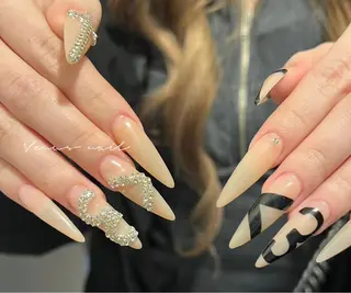 ネイル Venusパラジェル 長さだし専門店のネイルデザイン