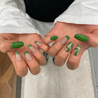 ネイル 韓国ネイル🤍 イワサキ　リコ🍒のネイルデザイン