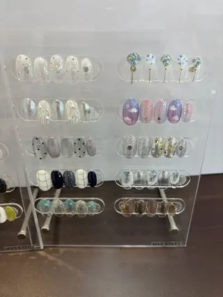 ネイル ⠀ ℳのネイルデザイン