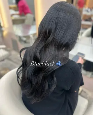 カラー londnaitre 乙川友杏のヘアスタイル