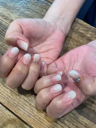 ネイル 佐藤  悠子のネイルデザイン