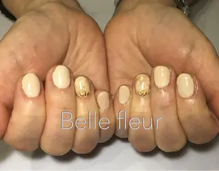 ショート ネイル Belle fleurのネイルデザイン