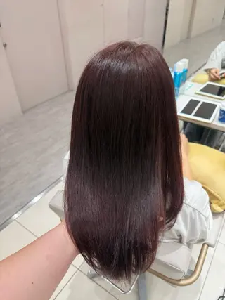 ロング カラー 内田 志乃のヘアスタイル
