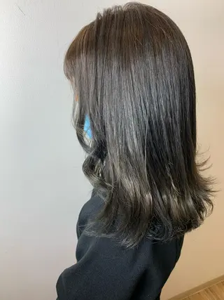 ミディアム カラー 🫧ウルフカット/ 畑中結衣🫧のヘアスタイル