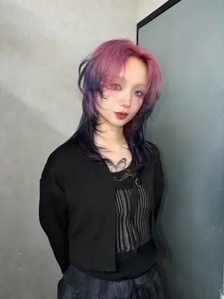 カラー 山本 夏恋のヘアスタイル