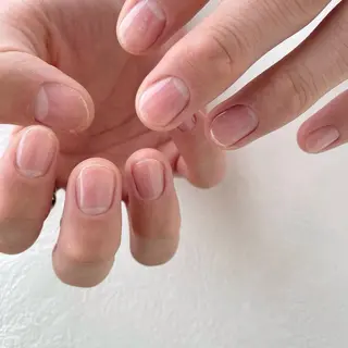 ネイル hair and beauty QUATRO 赤塚店所属・Allure赤塚店 鈴木果凜のネイルデザイン