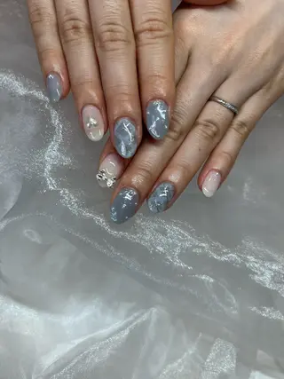 ネイル aimer more ANZU🍯のネイルデザイン