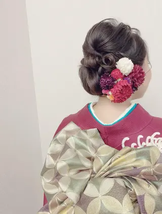 ヘアアレンジ GRANLUSSO 〜グランルッソ駅前店所属・木口 嘉美のヘアスタイル