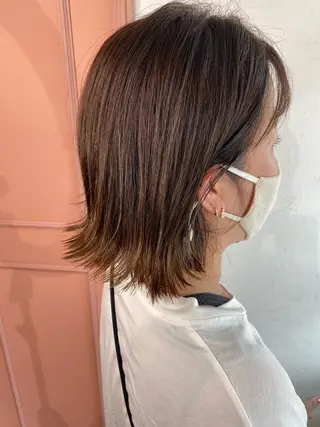 ショート カラー 梛木 唯のヘアスタイル