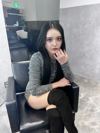 ロング カラー TOMONA👑 GiseL梅田店のヘアスタイル