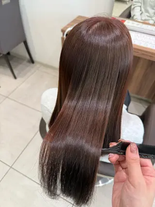 ロング 藤井 真奈美のヘアスタイル