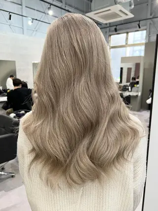 ロング カラー Via officialのヘアスタイル