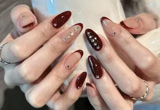 ネイル VIVIAN エイのネイルデザイン