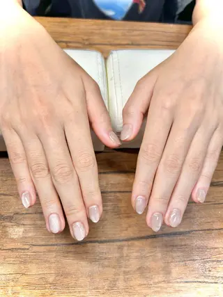 ネイル ネイルサロンエーナイン札幌大通本店所属・宇野 舞美のネイルデザイン