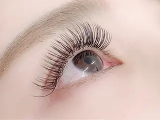 マツエク・マツパ Mercury Curl中村織恵のマツエク・マツパデザイン