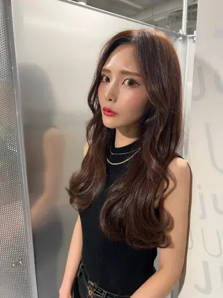 ロング 安井 貞好のヘアスタイル