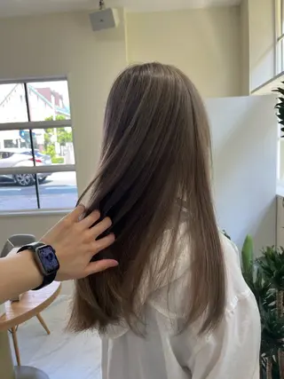 セミロング 優月/カラー特化 西宮/夙川のヘアスタイル