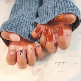 ネイル nailatelier nijiiro.所属・nijiiro🌈 サトウのネイルデザイン