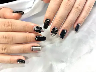 ネイル 山田 麻樹のネイルデザイン