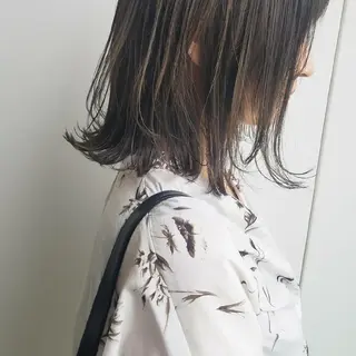 ミディアム カラー iplus✴ まつげ、眉毛、耳つぼのマツエク・マツパデザイン