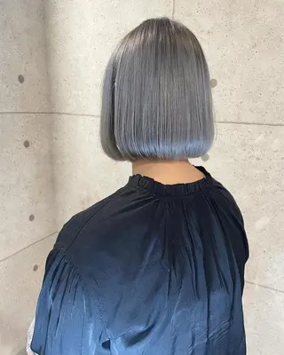 ショート カラー 韓国風/小顔レイヤー /艶カラーのヘアスタイル