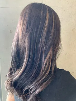 セミロング カラー 髪質改善/縮毛矯正 ツヤ髪🩷さつきのヘアスタイル