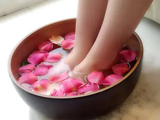 ネイル 【尾下】 ロイヤル•セラピストのネイルデザイン