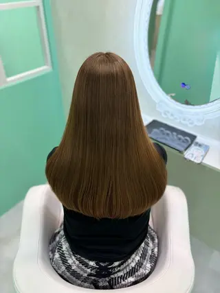 ロング カラー ヘアアレンジ Ella所属・nana【艶髪】/ レイヤー/縮毛矯正のヘアスタイル