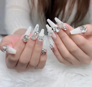 ネイル Lenie Nail Okuboのネイルデザイン