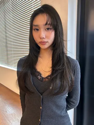 ロング カラー 🩵透明感カラー🩵 yunaのヘアスタイル