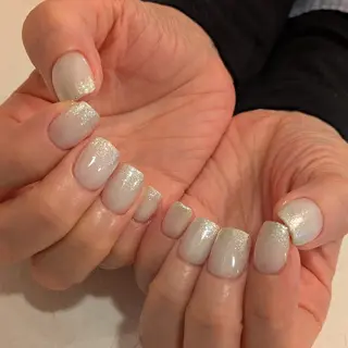 ネイル ジェヌインネイル 河内のネイルデザイン