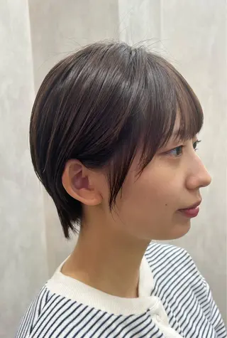 ショート 艶カラー/レイヤー Mio🌸のヘアスタイル