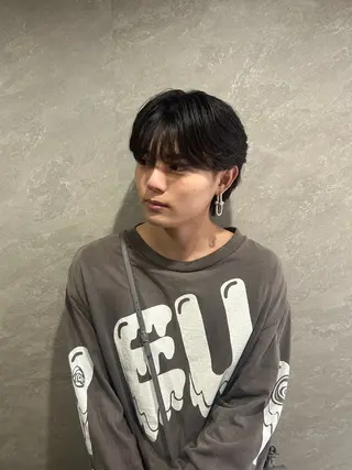 メンズ 新宿 韓国 シャドウパーマ 志龍のヘアスタイル