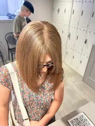 カラー 透明感ベージュ🤎 ナチュラルレイヤーのヘアスタイル