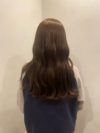 ロング カラー AmiLi ANY/erinaのヘアスタイル