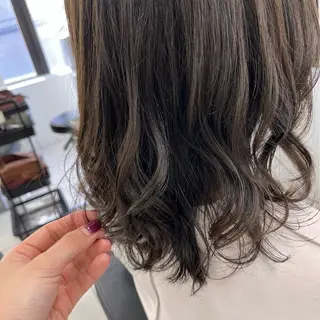 ミディアム カラー 【センターパート/ マッシュ】ryokaのヘアスタイル