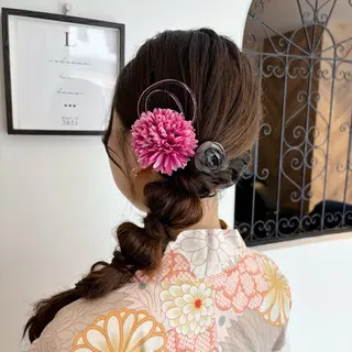 ヘアアレンジ 🍒しの🍒 ハイトーン/カットのヘアスタイル