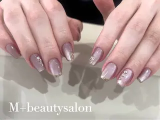ネイル M+  Beauty Salonのネイルデザイン