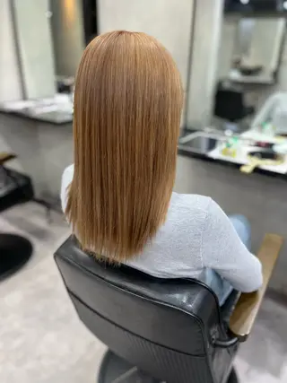 ミディアム 濱川響太レディース カットモデルのヘアスタイル