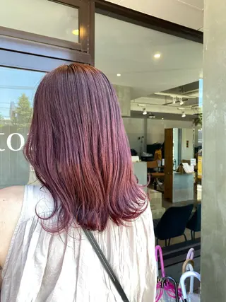 カラー tote. 成瀬晃のヘアスタイル