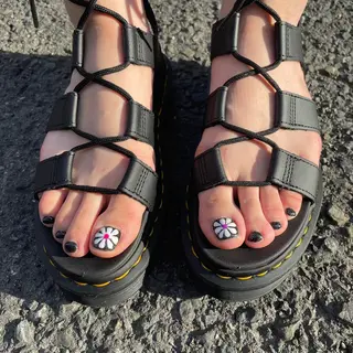 ネイル nail.gorin所属・吉村 優子のネイルデザイン