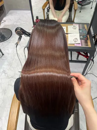 ロング RAF Sakuraのヘアスタイル