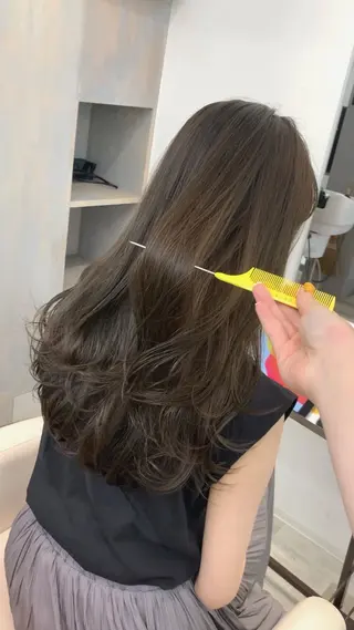 ロング 髪質改善×艶カラー Haruのヘアスタイル