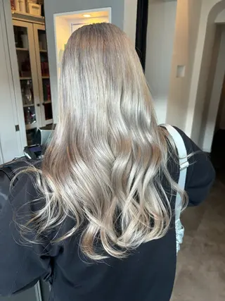 ロング 透明感カラー🎀 tasty/makoのヘアスタイル