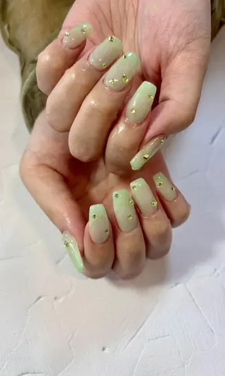 ネイル Lakkus T－Mのネイルデザイン