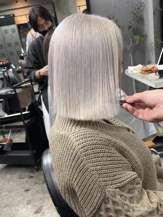 ショート カラー ハイトーン/ブリーチ MAYURI🌺横浜のヘアスタイル